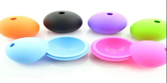 矽膠與pp用什麽膠水粘（zhān）？草莓视频cm.888tw矽膠專用膠水解決矽膠與pp粘接問題