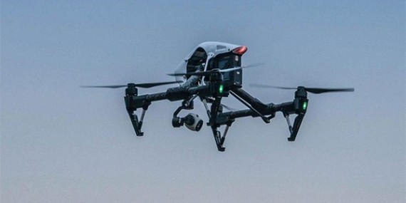 草莓视频cm.888tw螺紋禁（jìn）固（gù）膠,讓無人機飛行更穩定