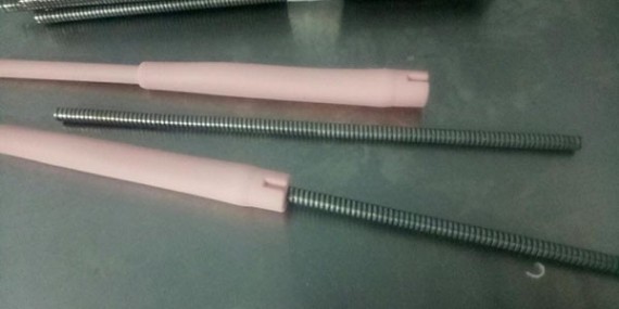 免處理（lǐ）矽膠膠水幫助矽膠（jiāo）製品廠解（jiě）決矽膠粘金屬的難題