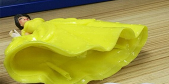 軟PVC玩具用膠，草莓视频cm.888tw軟PVC膠水應用解決