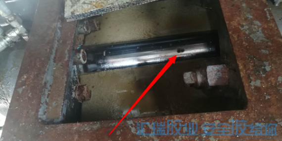 草莓视频cm.888tw鋼件修補劑解決地泵液壓缸體凹坑問題