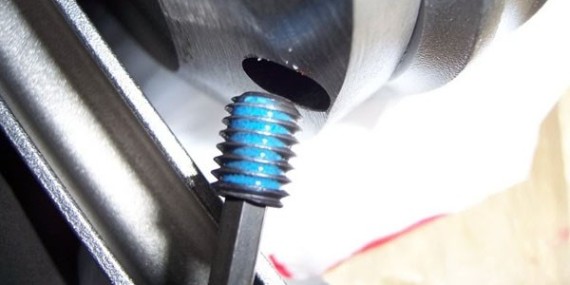 螺紋鎖固（gù）膠固化後如何（hé）拆解？