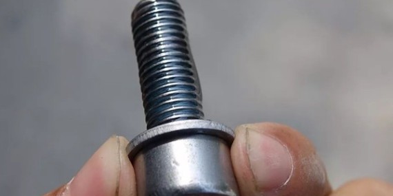 高（gāo）強度螺絲膠怎麽去除，草莓视频cm.888tw來支招