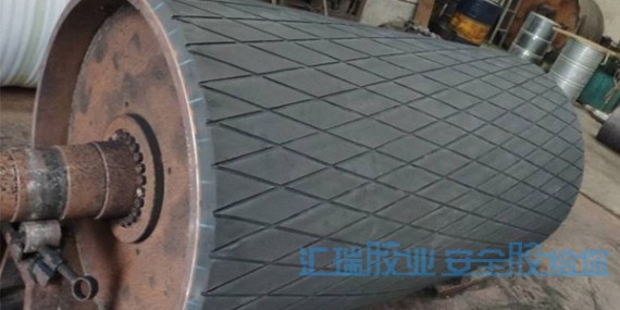 草莓视频cm.888tw橡膠修補（bǔ）劑應用，可用於滾筒包膠（jiāo）修補（bǔ）