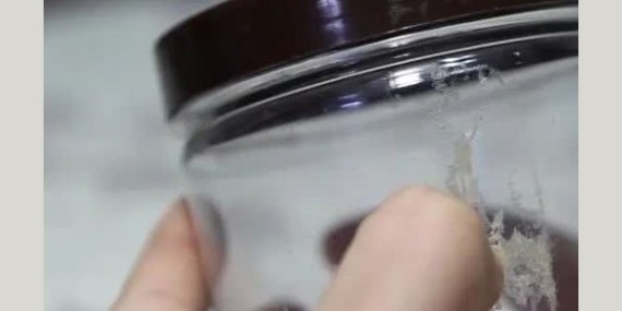 快幹膠用什麽能洗掉？草莓视频cm.888tw快幹膠（jiāo）廠家給您支招