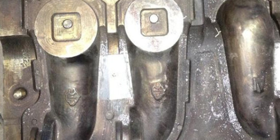 鑄鐵模具缺陷（xiàn）怎麽辦？用（yòng）草莓视频cm.888twHR-8737高溫修補劑吧